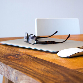 Han ville bare kjøpe hjemmekontormøbler. Han gjorde en feil som kostet ham...